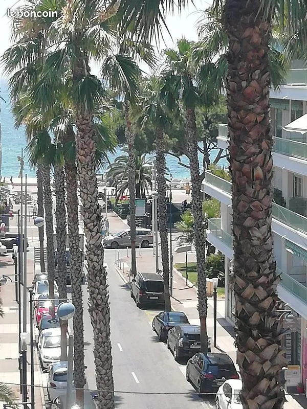 Centre Juan Les Pins Apartment