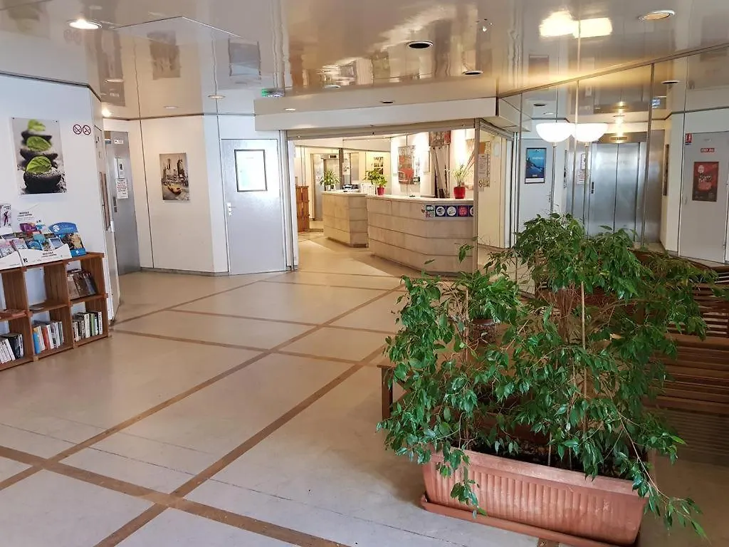 Centre Juan Les Pins Apartment France