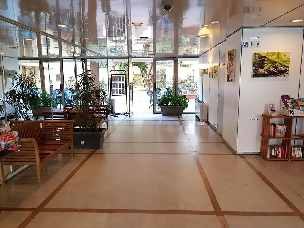 Centre Juan Les Pins Apartment  Juan-les-Pins