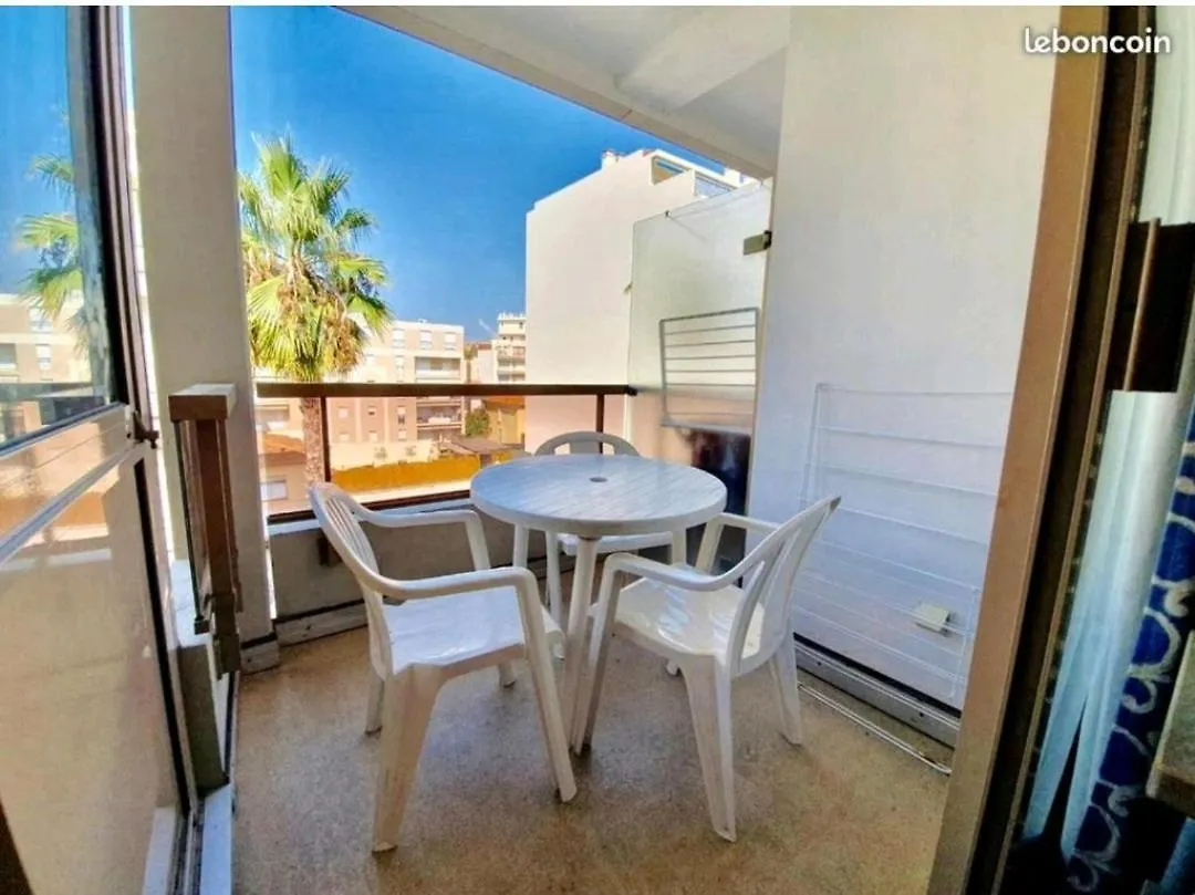 Centre Juan Les Pins Apartment France