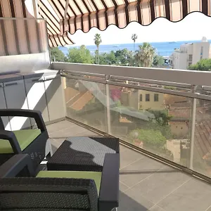 Sea Side Oceanides Apartment